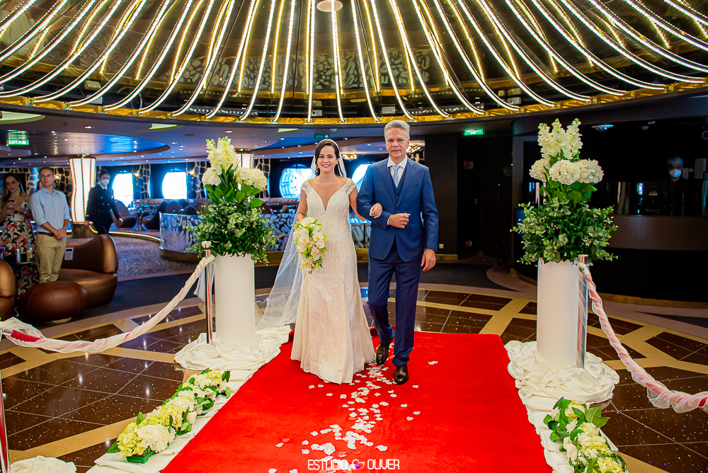 casamento em cruzeiro, casamento no navio, casamento em alto mar, cerimonia em navio, cerimonia no cruzeiro, casamento no cruzeiro msc, navio msc, cruzeiro msc, bride msc