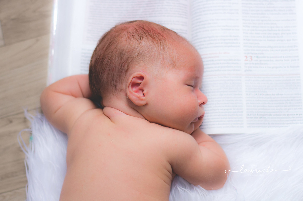 Vinicius Leon - mogi guaçu - bible - lais rocha photo - biblia sagrada - baby - acompanhamento