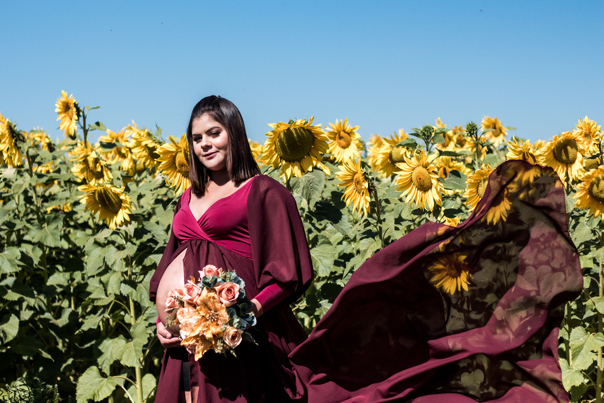 gestante, ensaio gestante, holambra, girassois, lais rocha fotografia, mogi guaçu, conchal, fotografia, fotos, ensaio, sessão 