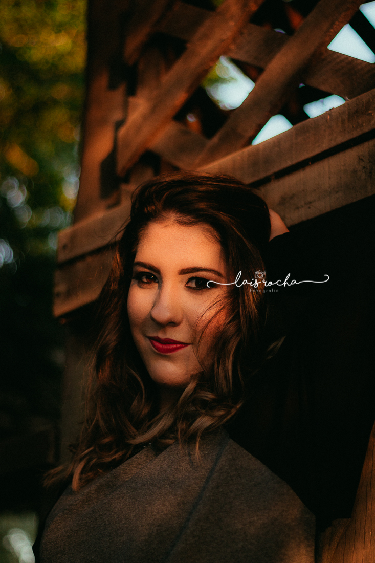 Ensaio feminino - livros - ar livre - teen