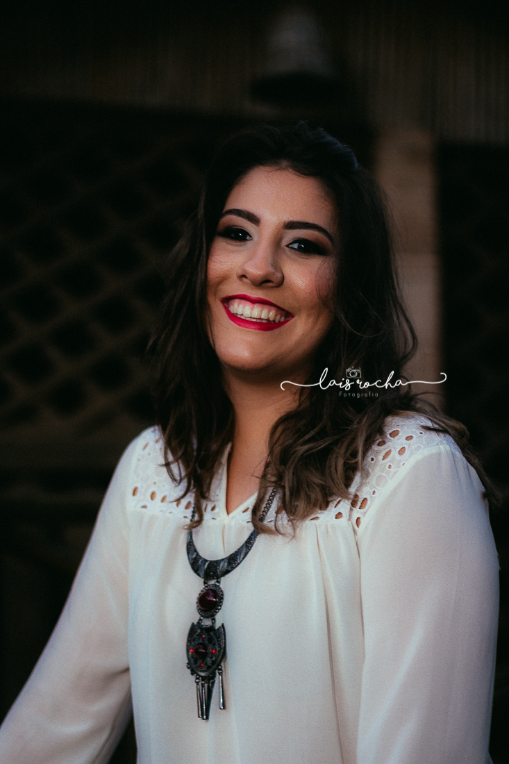 Ensaio feminino - livros - ar livre - teen