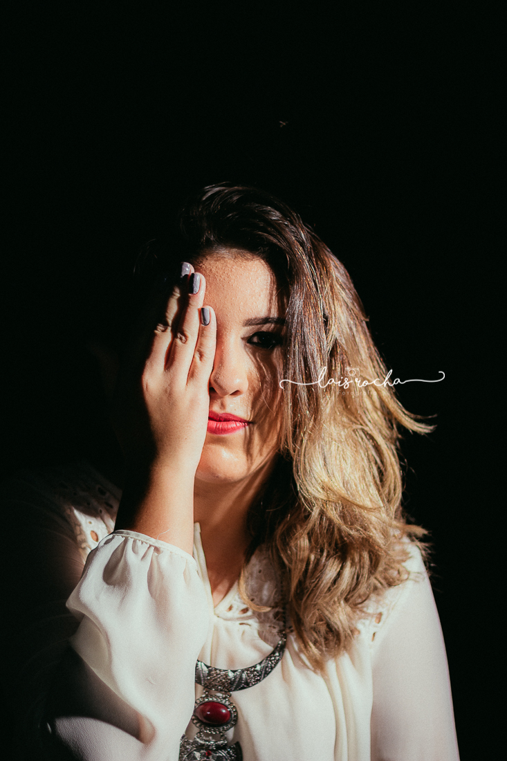 Ensaio feminino - livros - ar livre - teen