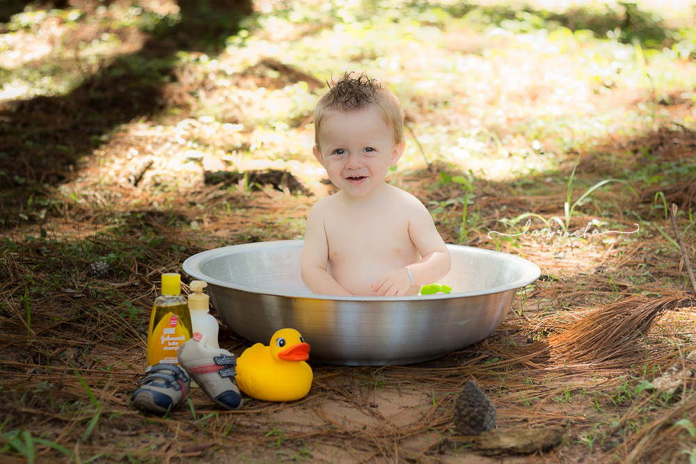Igor - lais rocha fotografia - lais - mogi guaçu - acompanhamento - photo - photography - acompanhamento infantil - baby boy - splash - agua - banho - photo