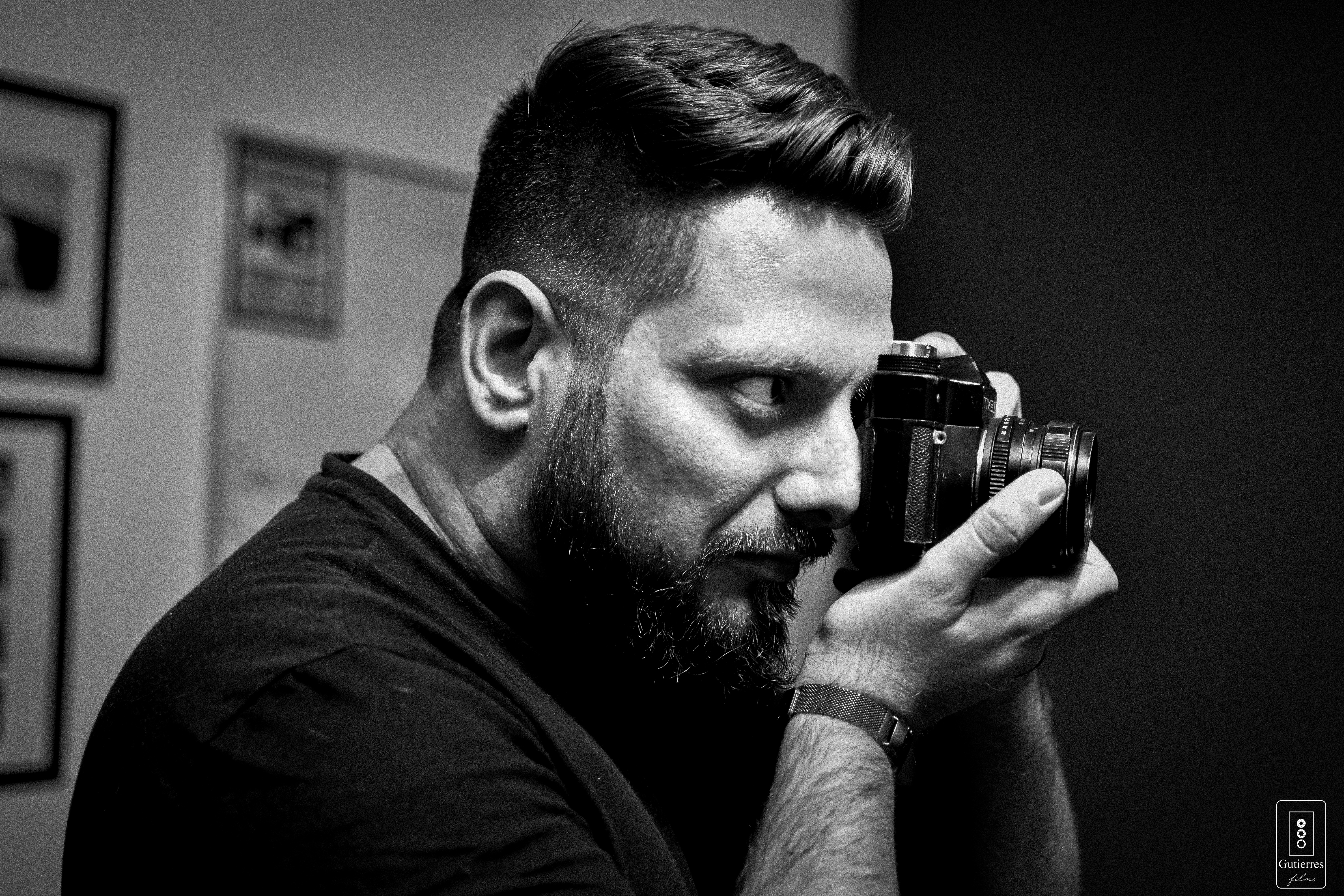 Sobre Marco Gutierres - Filmmaker