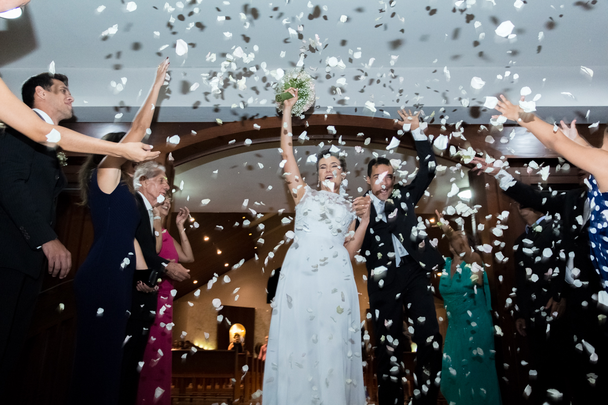 chuva de arroz, ou pétalas