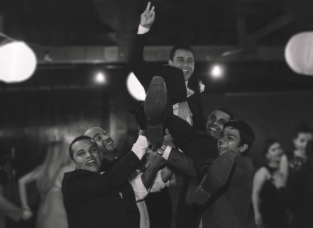 alegria, joga pra cima que o trampolim é de qualidade