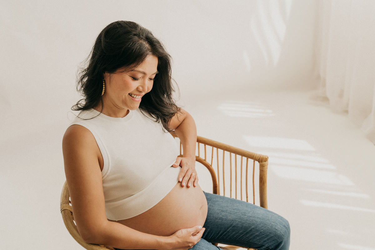 Ensaio Gestante no Estúdio em Santos