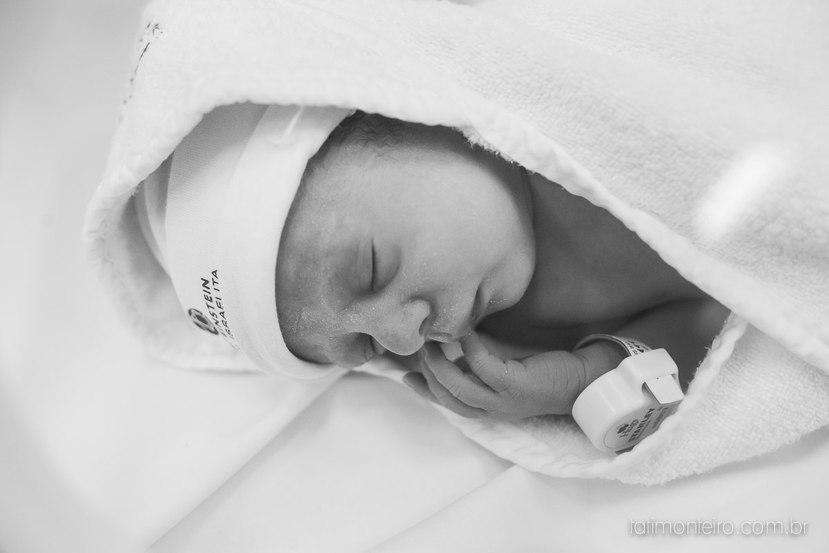 fotografia de parto, nascimento helena e miguel, fotografia nascimento, fotografa parto, parto na maternidade albert einstein, foto de parto, fotos de parto, fotografa de parto sp
