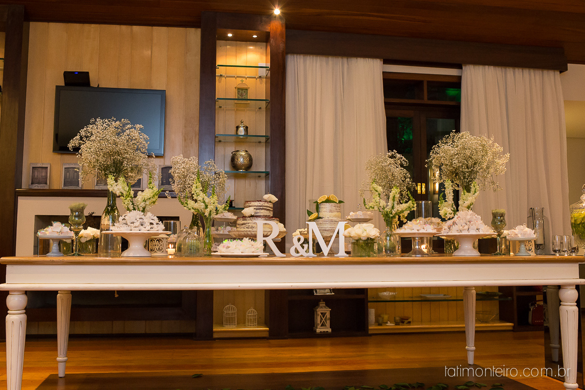 cha bar roberta e kito, cha bar, roberta, kito, preparacao casamento, pre casamento, decoracao cha bar, recepcao, recepcao em casa, recepcao noivos, recepcao amigos, reuniao amigos, noivos, noiva, noivo, ensaio noivos, pre wedding, foto cha bar, fotografi