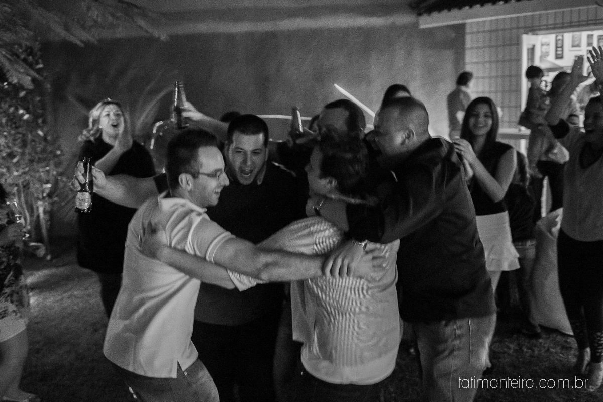 cha bar roberta e kito, cha bar, roberta, kito, preparacao casamento, pre casamento, decoracao cha bar, recepcao, recepcao em casa, recepcao noivos, recepcao amigos, reuniao amigos, noivos, noiva, noivo, ensaio noivos, pre wedding, foto cha bar, fotografi