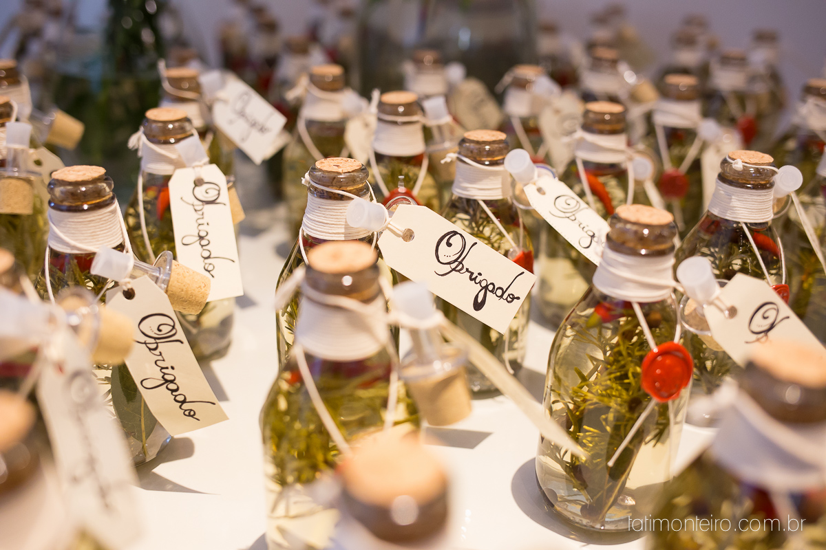 cha bar roberta e kito, cha bar, roberta, kito, preparacao casamento, pre casamento, decoracao cha bar, recepcao, recepcao em casa, recepcao noivos, recepcao amigos, reuniao amigos, noivos, noiva, noivo, ensaio noivos, pre wedding, foto cha bar, fotografi