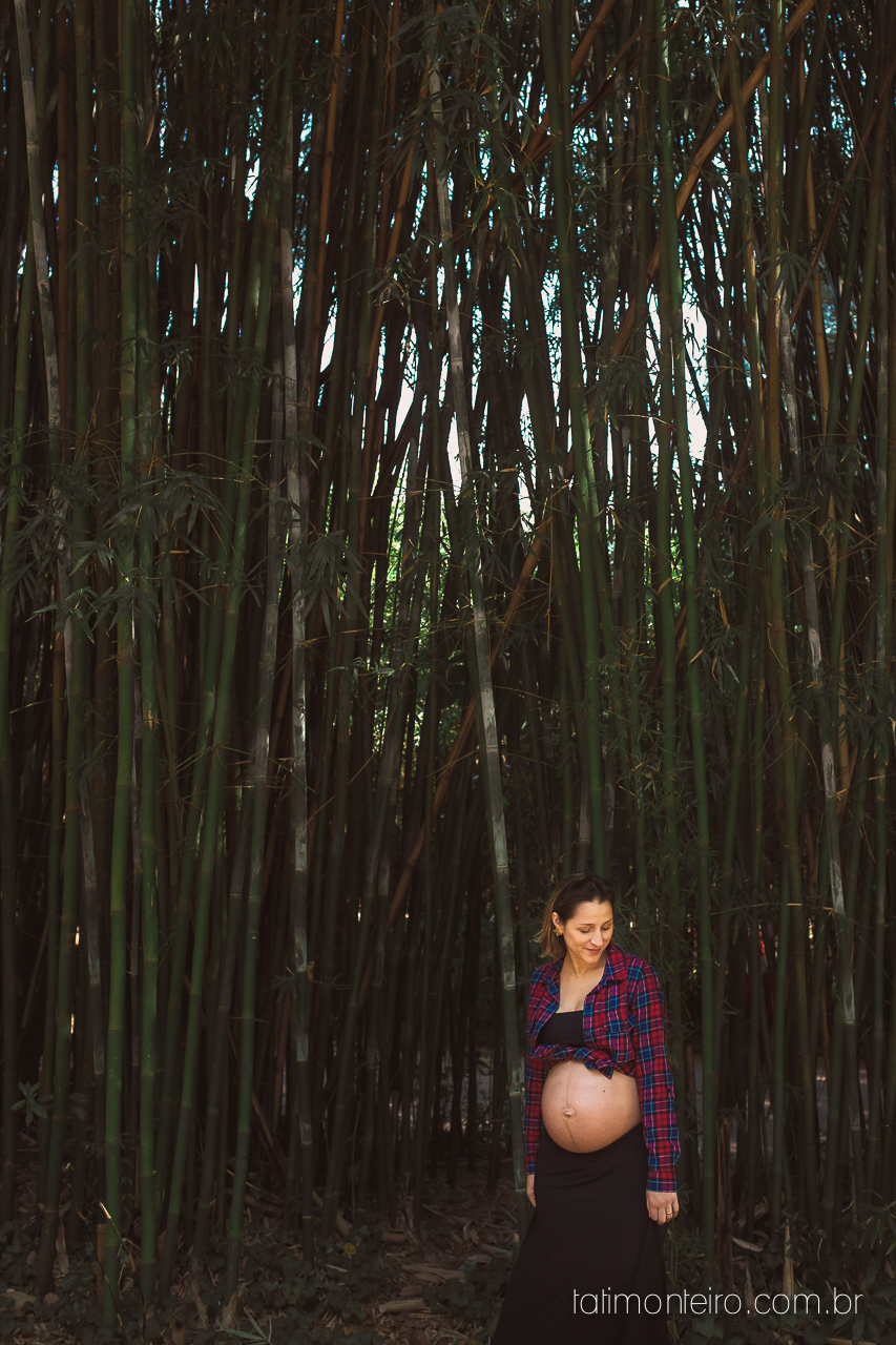 fotografia gravida no parque, casal gravido no parque, casal esperando bebe, ensaio de gestante no parque, gravida sorrindo, esperando bebe, fotografo de gestante sp, book gestante sp
