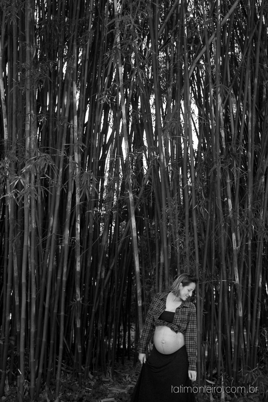 fotografia gravida no parque, casal gravido no parque, casal esperando bebe, ensaio de gestante no parque, gravida sorrindo, esperando bebe, fotografo de gestante sp, book gestante sp