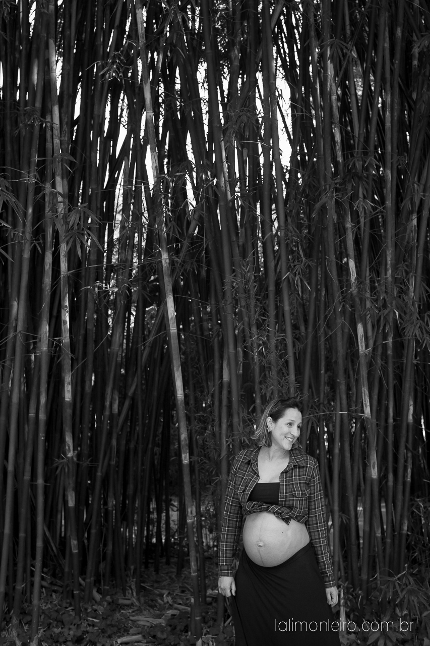 fotografia gravida no parque, casal gravido no parque, casal esperando bebe, ensaio de gestante no parque, gravida sorrindo, esperando bebe, fotografo de gestante sp, book gestante sp