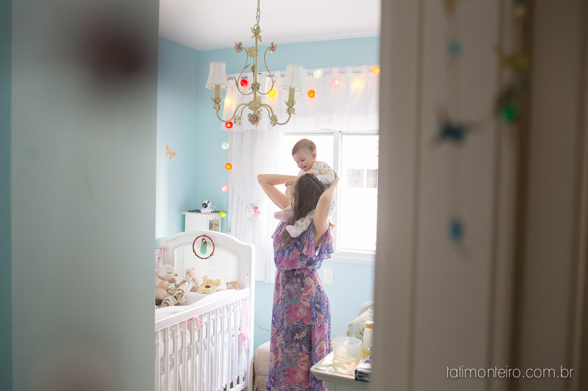ensaio de familia lifestyle, ensaio de familia em casa, fotos de familia, fotografa de familia sp, fotografo de familia sp, fotografa de bebe sp, inspiracao quarto de bebe menina