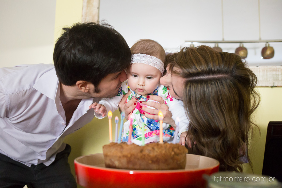 ensaio de familia lifestyle, ensaio de familia em casa, fotos de familia, fotografa de familia sp, fotografo de familia sp, fotografa de bebe sp, bolo mesversario