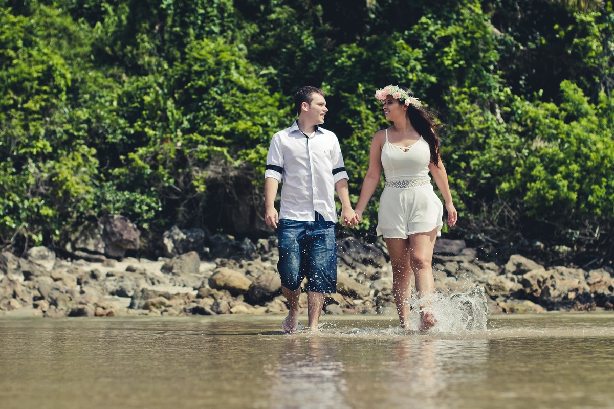Praia do Iporanga - Guarujá/SP
#madrinhadecasamento #prewedding #noivinha #miniwedding #fotografiadecasamento #casamentodedia #noivasdobrasil #casamentocivil #casamento #noiva #wedding #noivas #noivas2018 #casamentos #casamento2018 #casamentonocampo