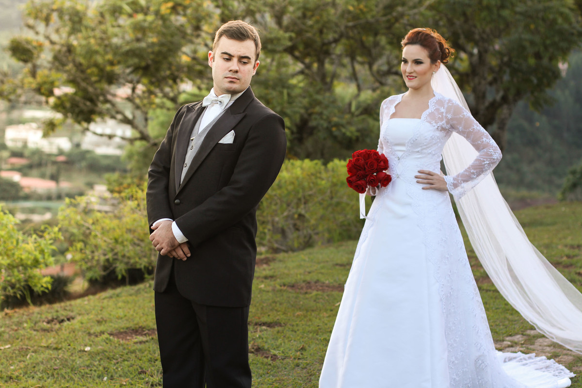 Street Wedding - Condomínio Capela Do Barreiro - Itatiba/SP
#madrinhadecasamento #prewedding #noivinha #miniwedding #fotografiadecasamento #casamentodedia #noivasdobrasil #casamentocivil #casamento #noiva #wedding #noivas #noivas2018 #casamentos #casar