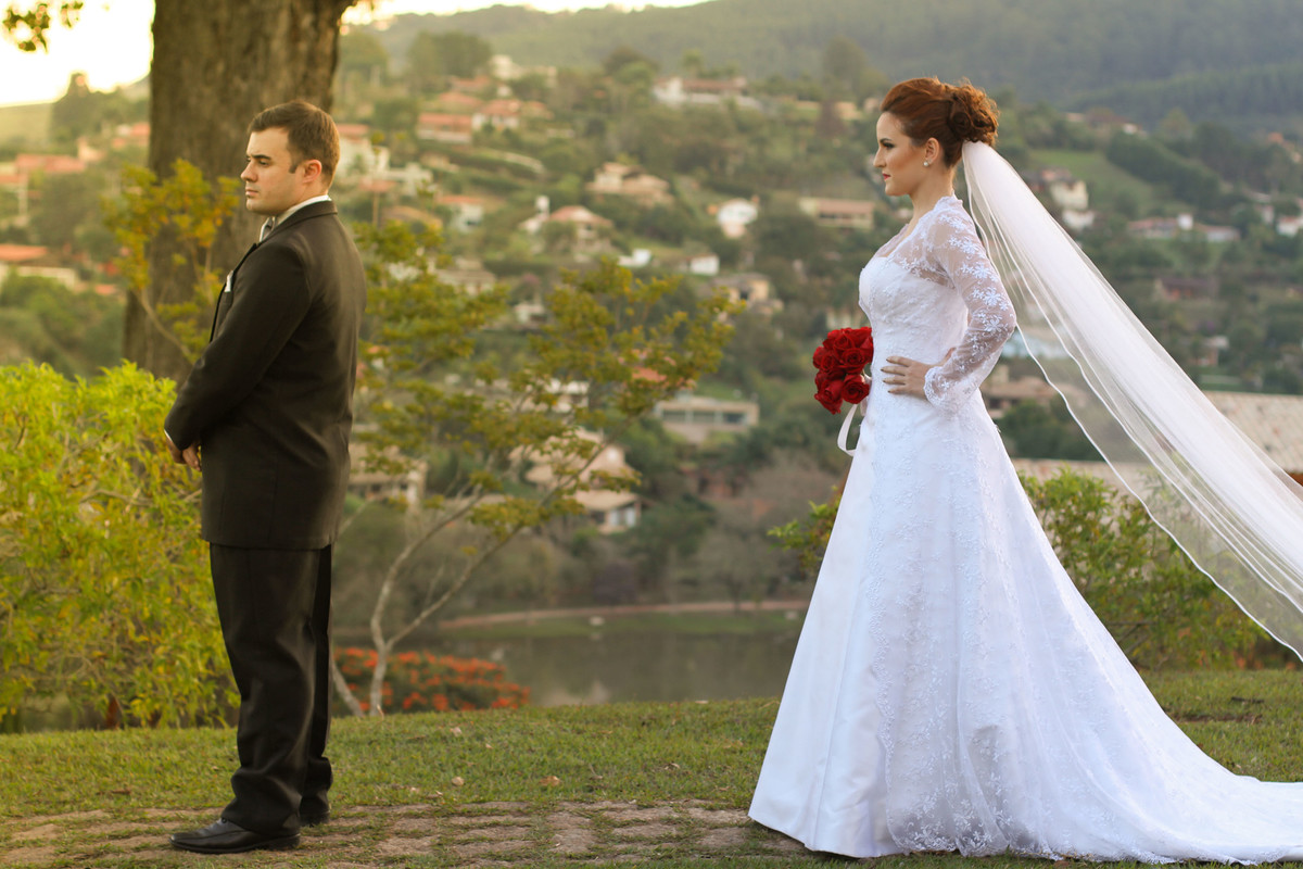 Street Wedding - Condomínio Capela Do Barreiro - Itatiba/SP
#madrinhadecasamento #prewedding #noivinha #miniwedding #fotografiadecasamento #casamentodedia #noivasdobrasil #casamentocivil #casamento #noiva #wedding #noivas #noivas2018 #casamentos #casar