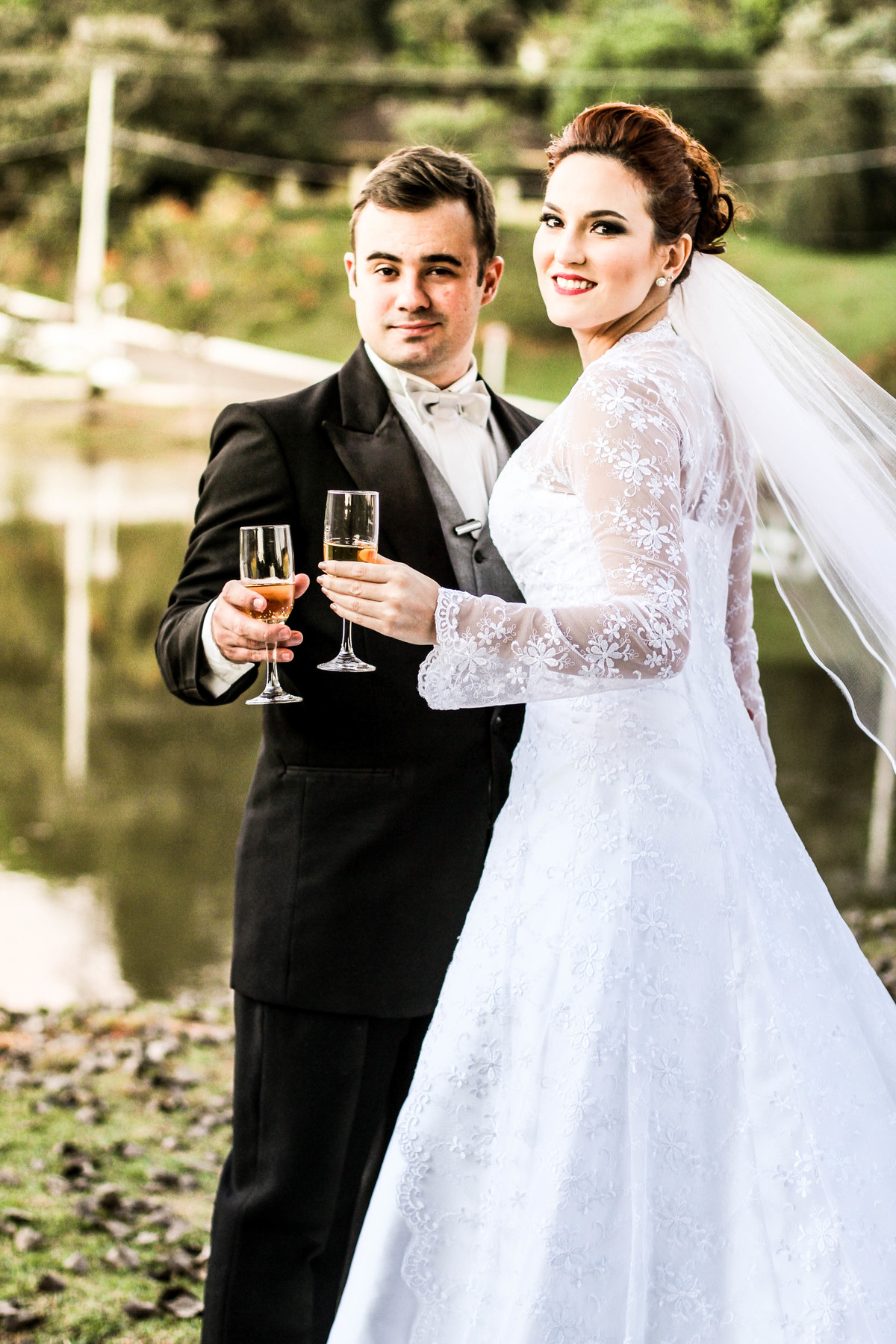 Street Wedding - Condomínio Capela Do Barreiro - Itatiba/SP
#madrinhadecasamento #prewedding #noivinha #miniwedding #fotografiadecasamento #casamentodedia #noivasdobrasil #casamentocivil #casamento #noiva #wedding #noivas #noivas2018 #casamentos #casar