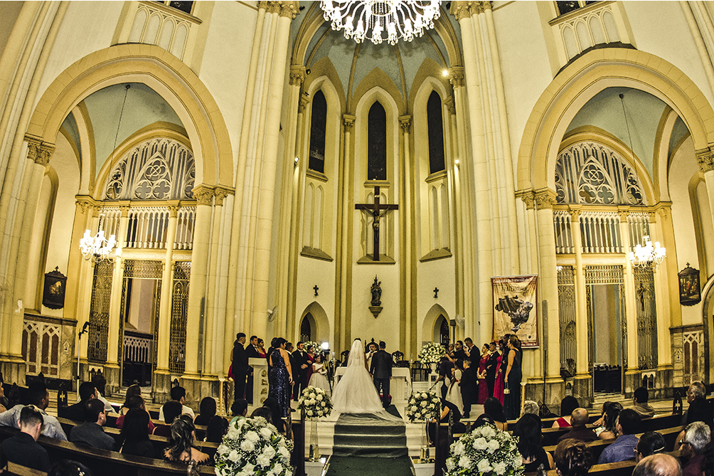 Cerimônia - Catedral de Santos - Santos/SP
#madrinhadecasamento #prewedding #noivinha #miniwedding #fotografiadecasamento #casamentodedia #noivasdobrasil #casamentocivil #casamento #noiva #wedding #noivas #noivas2018 #casamentos #casamento2018 #casar
