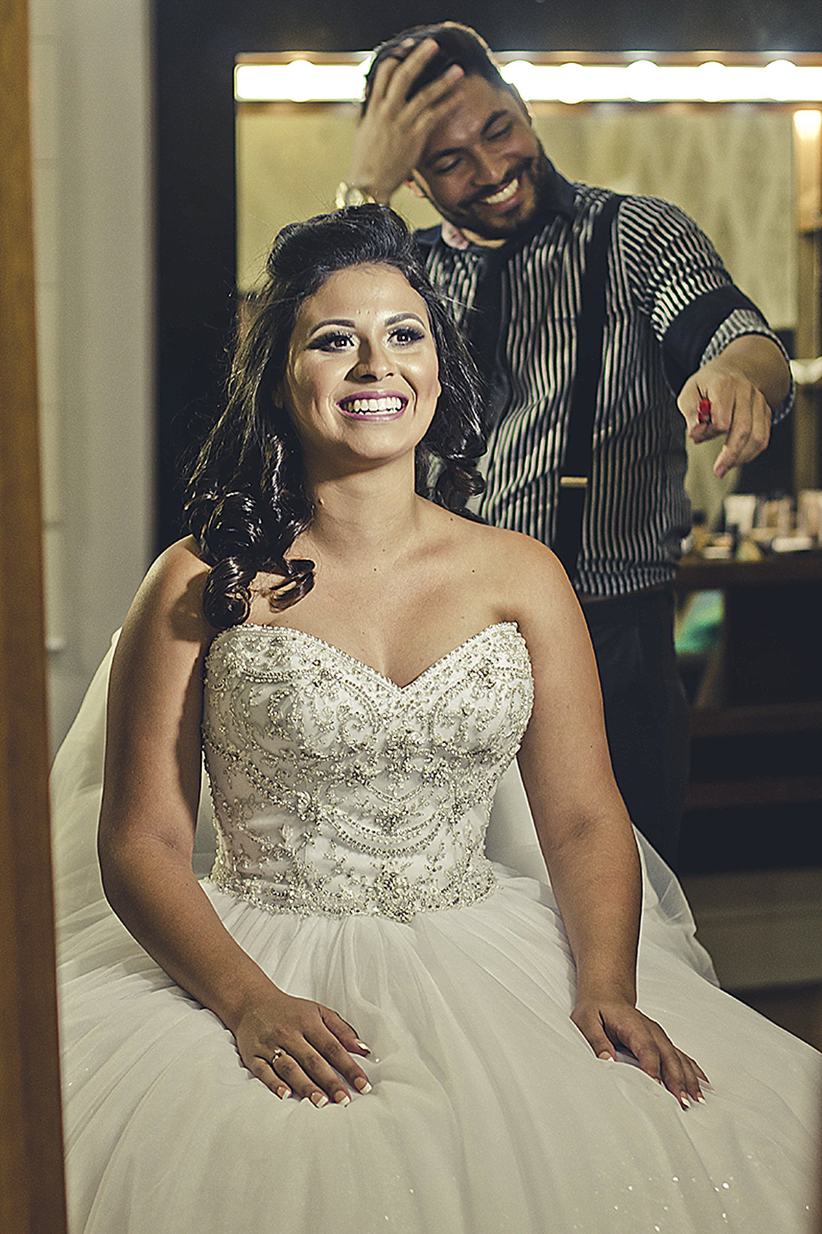 Dia da Noiva - Yan Rodrigues Make 'N Hair - Santos/SP
#madrinhadecasamento #prewedding #noivinha #miniwedding #fotografiadecasamento #casamentodedia #noivasdobrasil #casamentocivil #casamento #noiva #wedding #noivas #noivas2018 #casamentos #casamento2019