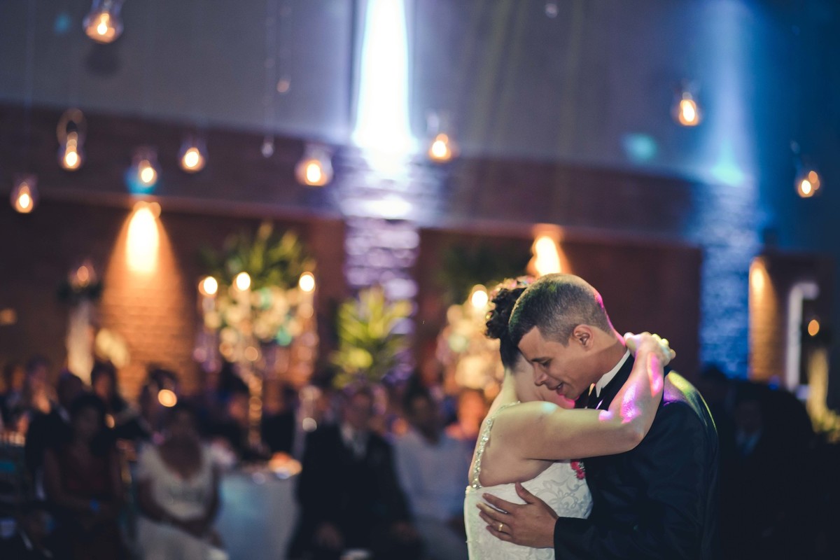 Festa - Atmosphera - Guarujá/SP.
#prewedding #noivinha #miniwedding #fotografiadecasamento #casamentodedia #noivasdobrasil #casamentocivil #casamento #noiva #wedding #noivas #noivas2018 #casamentos #casamento2018 #casamentonocampo #bride #casamentodoano