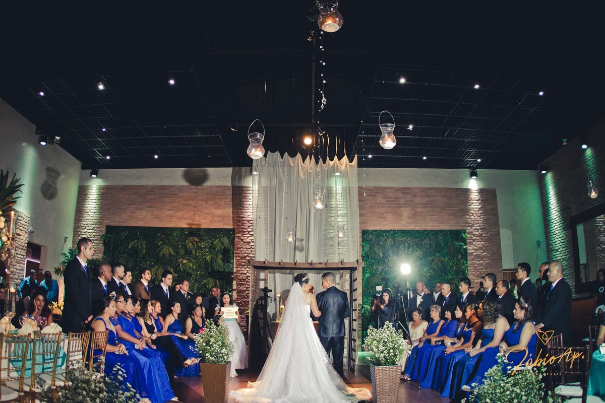 Cerimônia - Atmosphera - Guarujá/SP
#prewedding #noivinha #miniwedding #fotografiadecasamento #casamentodedia #noivasdobrasil #casamentocivil #casamento #noiva #wedding #noivas #noivas2018 #casamentos #casamento2018 #casamentonocampo #bride #casamentodo19