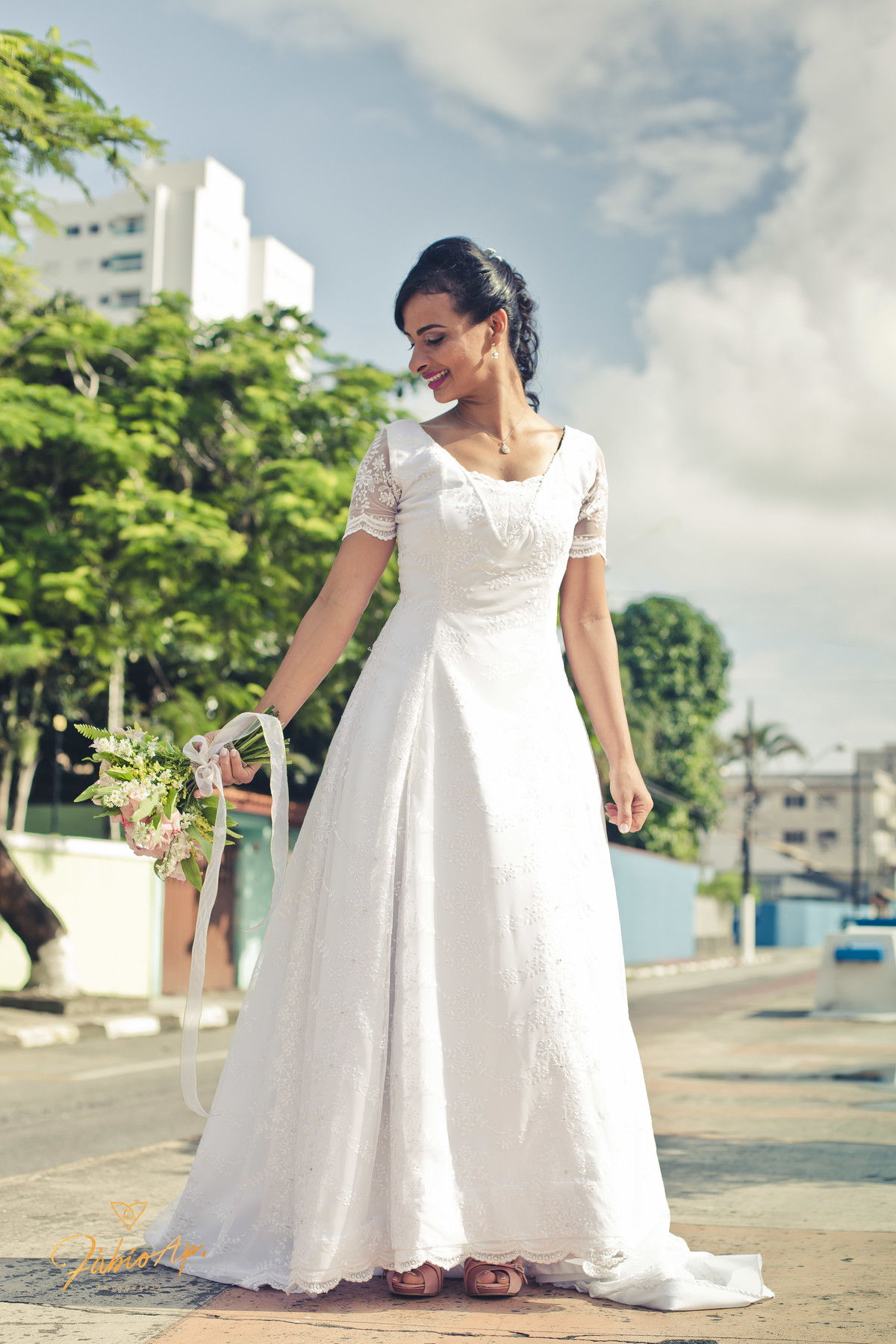 Dia da Noiva - Maison Marie Coiffure - Mongaguá/SP
#prewedding #noivinha #miniwedding #fotografiadecasamento #casamentodedia #noivasdobrasil #casamentocivil #casamento #noiva #wedding #noivas #noivas2018 #casamentos #casamento2018 #casamentonocampo #bride