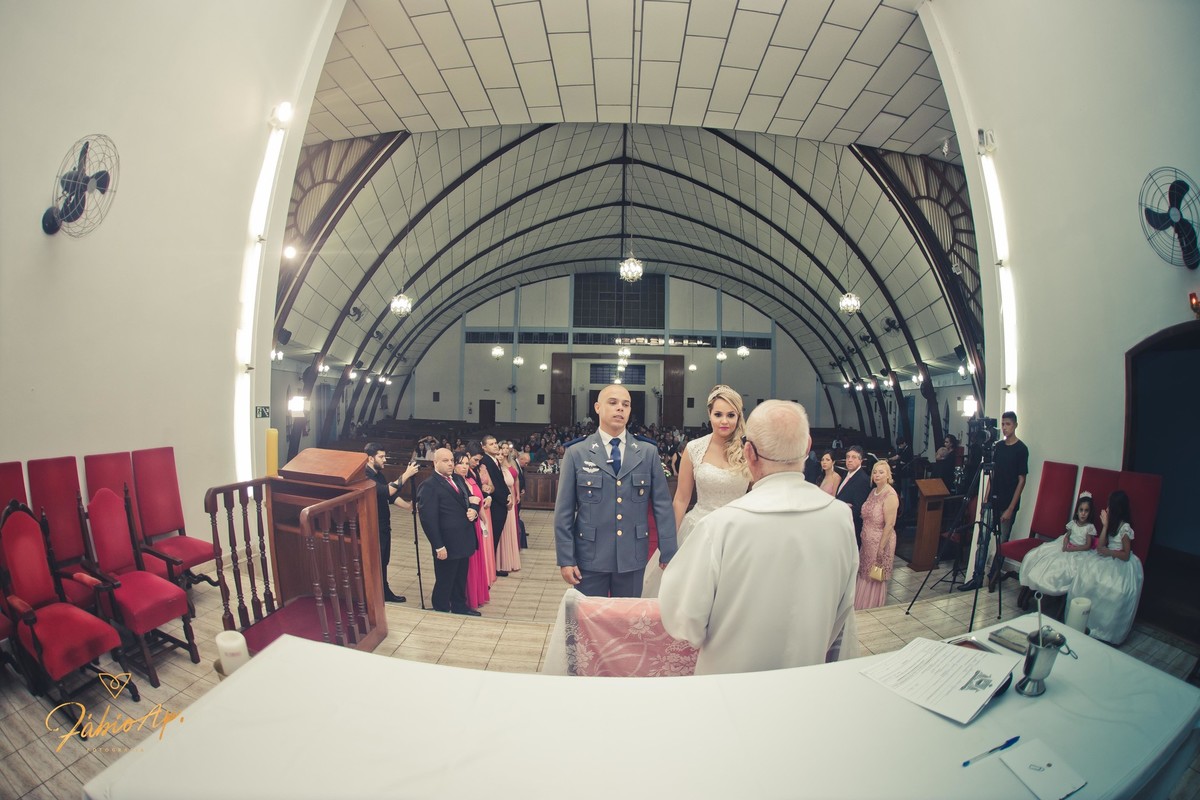 Noivos - Igreja - São Vicente/SP
#prewedding #noivinha #miniwedding #fotografiadecasamento #casamentodedia #noivasdobrasil #casamentocivil #casamento #noiva #wedding #noivas #noivas2018 #casamentos #casamento2018 #casamentonocampo #bride #casamentodoano