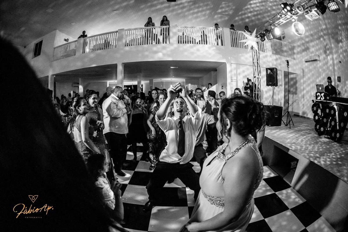 Festa - Salão de Festas Celebrar - São Vicente/SP
#prewedding #noivinha #miniwedding #fotografiadecasamento #casamentodedia #noivasdobrasil #casamentocivil #casamento #noiva #wedding #noivas #noivas2018 #casamentos #casamento2018 #casamentonocampo #bride 