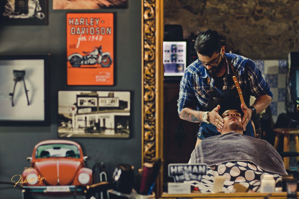 Dia do Noivo - Barbearia Santista.
#prewedding #noivinha #miniwedding #fotografiadecasamento #casamentodedia #noivasdobrasil #casamentocivil #casamento #noiva #wedding #noivas #noivas2018 #casamentos #casamento2018 #casamentonocampo #bride #casamentodoano