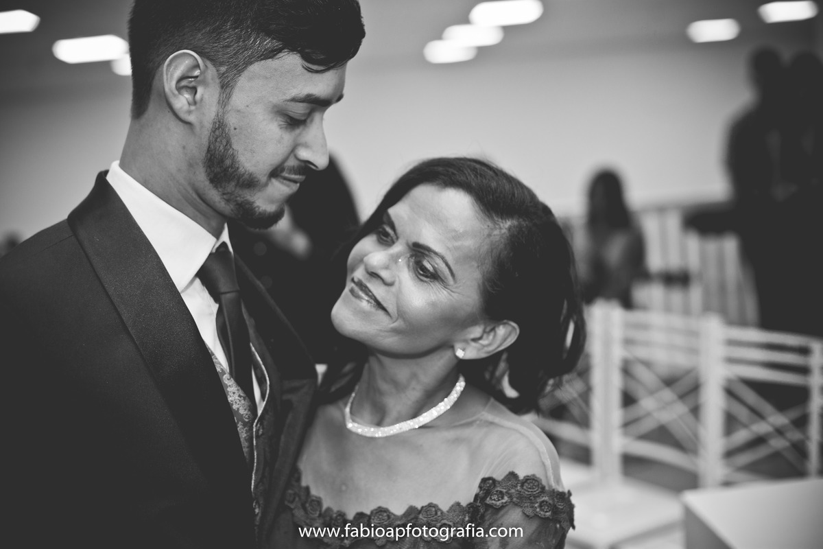 Mãe e Filho - Cerimônia - Salão de Festas Celebrar - São Vicente/SP
#prewedding #noivinha #miniwedding #fotografiadecasamento #casamentodedia #noivasdobrasil #casamentocivil #casamento #noiva #wedding #noivas #noivas2018 #casamentos #casamento2018 #casar