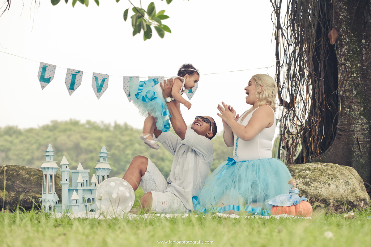 Amor em família  - Smash the Cake - Portinho de Praia Grande -SP
#festademenino #festademenina #festainfantil #aniversario #infantil #maedemenina #aniversarioinfantil #kids #festa #modainfantil #aniversário #festas #maedemenino #aniversarios #smashthecake
