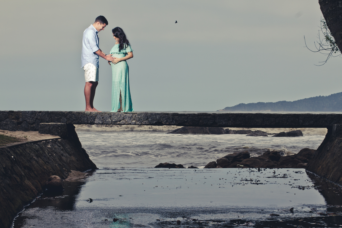 Sol e mar com muito amor - Ensaio Gestante - Condomínio Iporanga - Praia das Conchas - Guarujá/SP