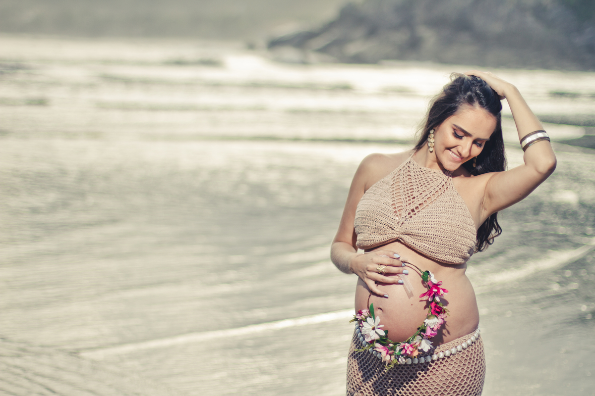 Mar, sol e muito amor- Ensaio Gestante - Condomínio Iporanga - Praia das Conchas - Guarujá/SP