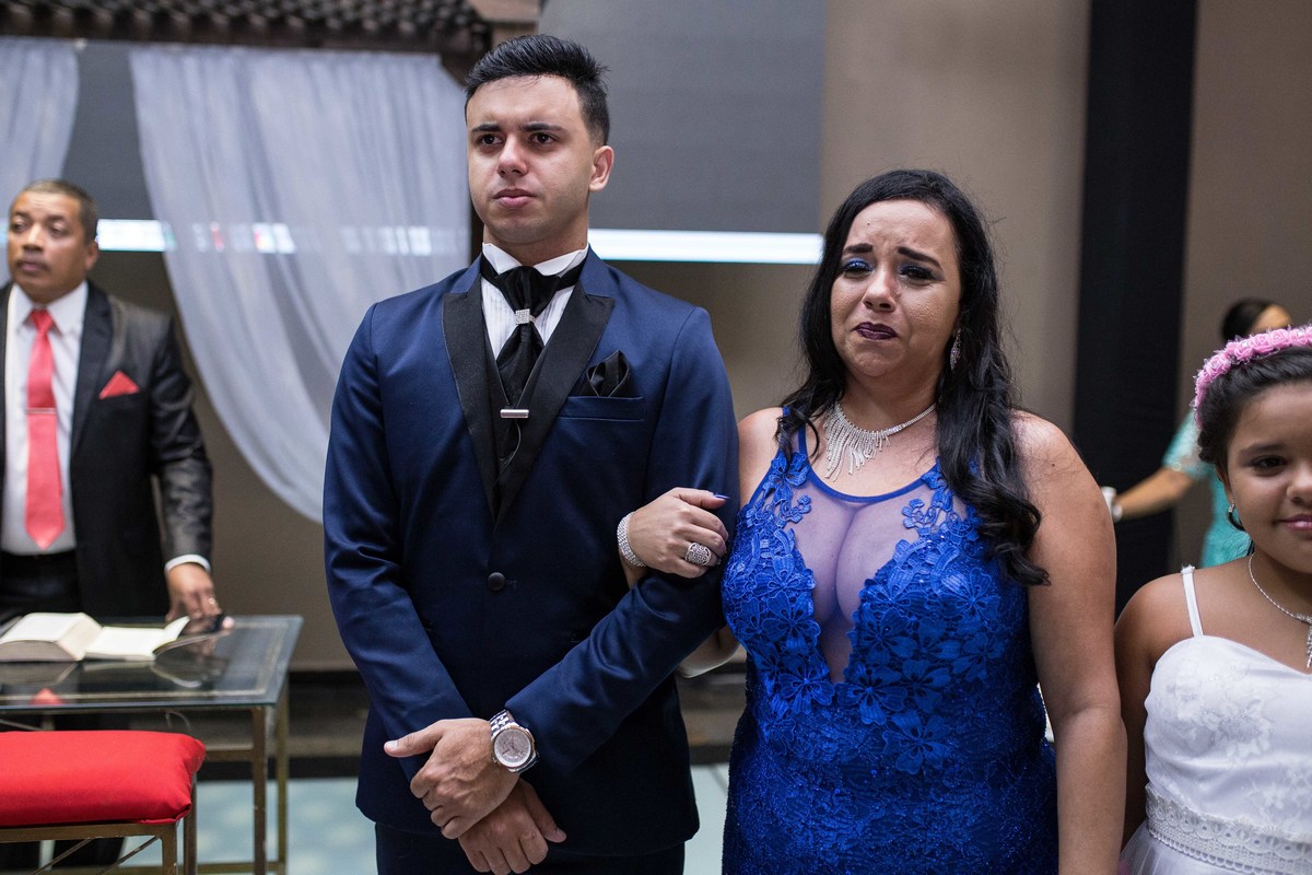 Mãe e Filho - Buffet Golden Festa Mágica - Guilhermina - Praia Grande/SP.
#madrinhadecasamento #prewedding #noivinha #miniwedding #fotografiadecasamento #casamentodedia #noivasdobrasil #AlbertiBernard #casamento #noiva #wedding #noivas #noivas2018 