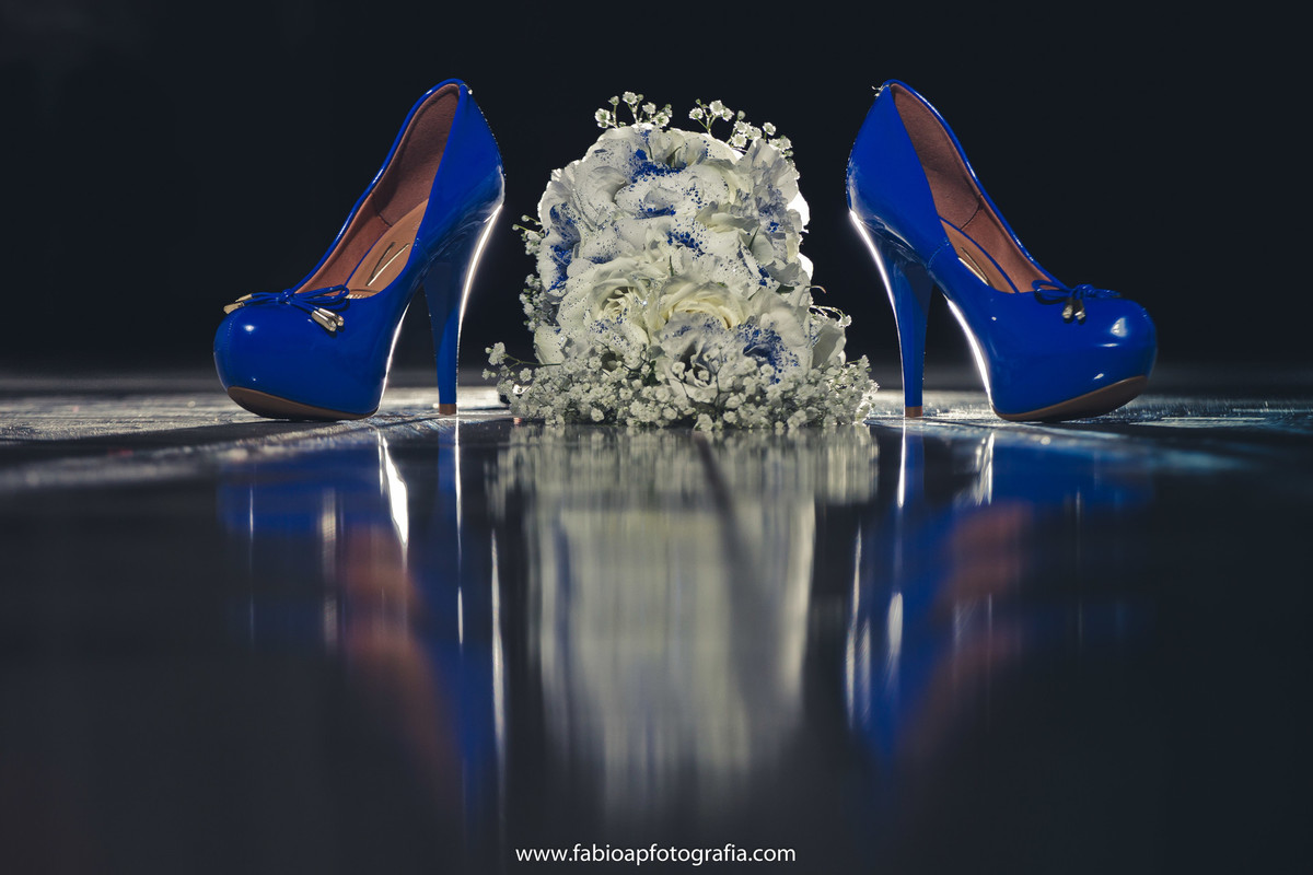 Sapato - Dia da Noiva - Praia Grande/SP
#madrinhadecasamento #prewedding #noivinha #miniwedding #fotografiadecasamento #casamentodedia #noivasdobrasil #casamentocivil #casamento #noiva #wedding #noivas #noivas2018 #casamentos #casamento2018 #casamento