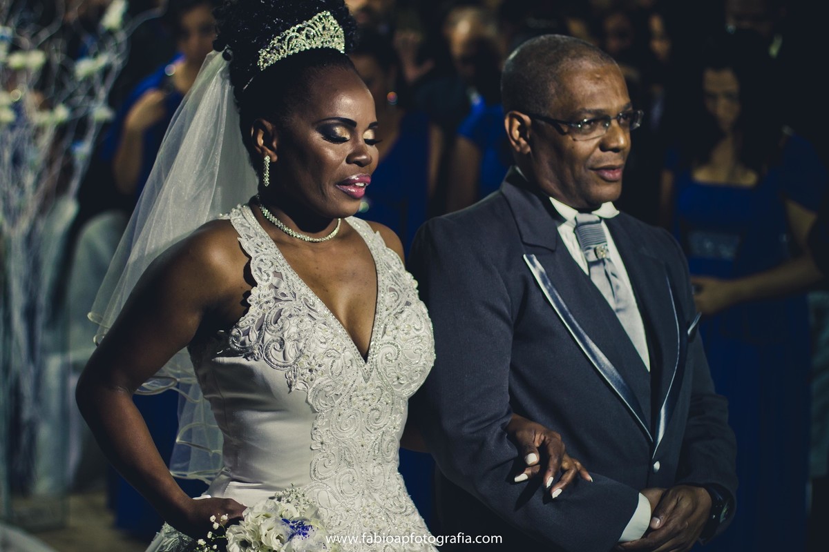 Cerimônia - Praia Grande/SP
#madrinhadecasamento #prewedding #noivinha #miniwedding #fotografiadecasamento #casamentodedia #noivasdobrasil #casamentocivil #casamento #noiva #wedding #noivas #noivas2018 #casamentos #casamento2018 #casamentonocampo #bride