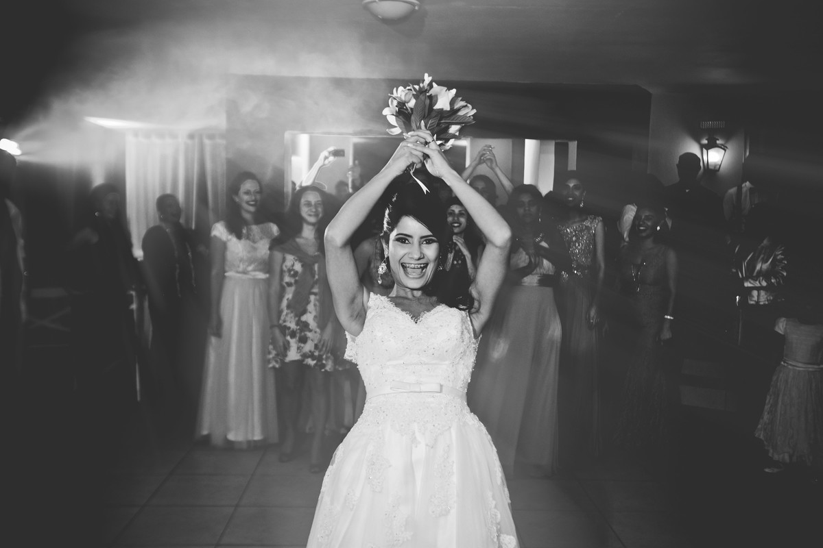 Buquê - Festa - Mansão da Ilha - Santos/SP
#madrinhadecasamento #prewedding #noivinha #miniwedding #fotografiadecasamento #casamentodedia #noivasdobrasil #casamentocivil #casamento #noiva #wedding #noivas #noivas2018 #casamentos #casamento2018 #casamento