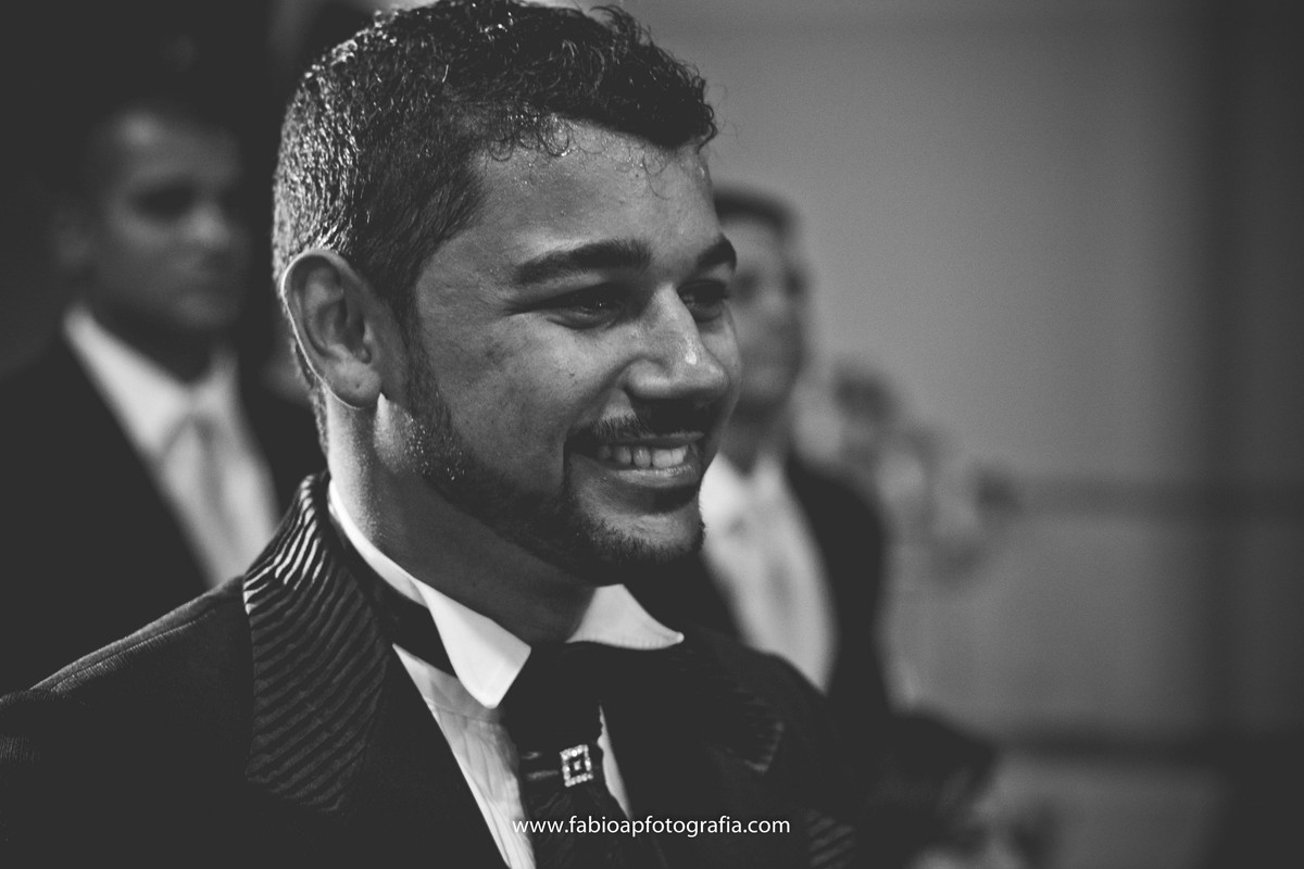 Noivo - Cerimônia - Praia Grande/SP#madrinhadecasamento #prewedding #noivinha #miniwedding #fotografiadecasamento #casamentodedia #noivasdobrasil #casamentocivil #casamento #noiva #wedding #noivas #noivas2018 #casamentos #casamento2018 #casamentonocampo