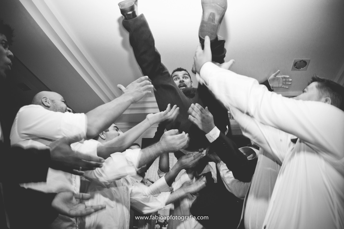 Festejando - Cerimônia - Praia Grande/SP
#madrinhadecasamento #prewedding #noivinha #miniwedding #fotografiadecasamento #casamentodedia #noivasdobrasil #casamentocivil #casamento #noiva #wedding #noivas #noivas2018 #casamentos #casamento2018 #casamento