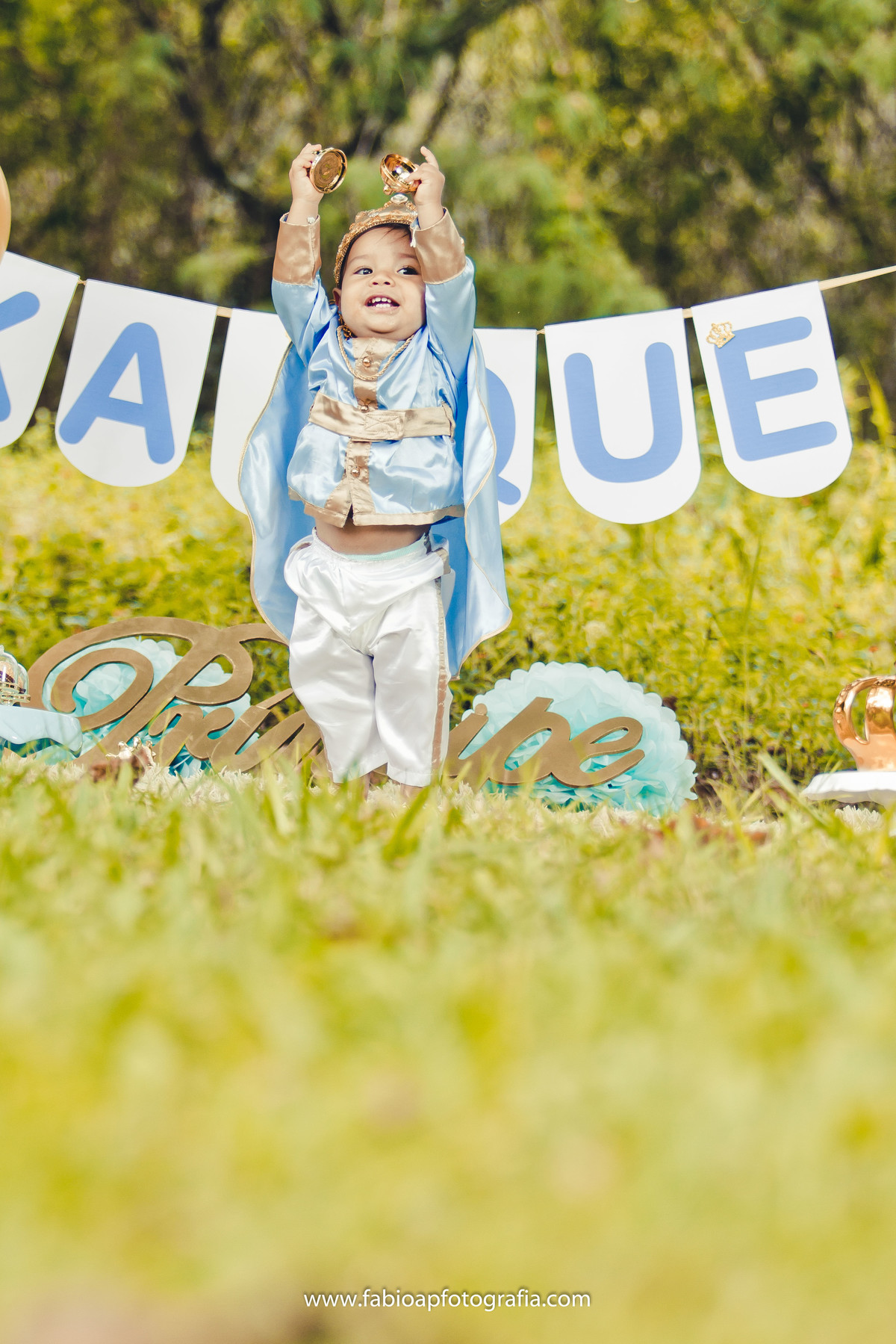 Felicidade - Smash the Cake - Praia Grande/SP
#festademenino #festademenina #festainfantil #aniversario #infantil #maedemenina #aniversarioinfantil #kids #festa #modainfantil #aniversário #festas #maedemenino #aniversarios #aniversariodemenino #aniver