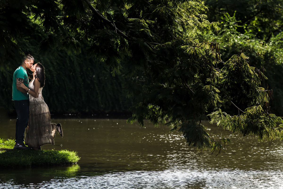 Noivos - Jardim Botânico - Curitiba/PR
#madrinhadecasamento #prewedding #noivinha #miniwedding #fotografiadecasamento #casamentodedia #noivasdobrasil #casamentocivil #casamento #noiva #wedding #noivas #noivas2018 #casamentos #casamento2018 #casamento2019
