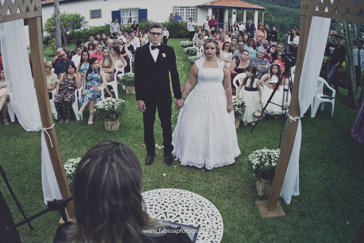 Cerimônia - Condomínio Capela Do Barreiro - Itatiba/SP
#madrinhadecasamento #prewedding #noivinha #miniwedding #fotografiadecasamento #casamentodedia #noivasdobrasil #casamentocivil #casamento #noiva #wedding #noivas #noivas2018 #casamentos #casamento2018