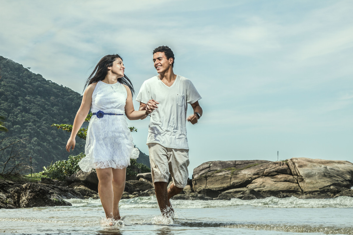 Praia do Iporanga - Guarujá/SP
#madrinhadecasamento #prewedding #noivinha #miniwedding #fotografiadecasamento #casamentodedia #noivasdobrasil #casamentocivil #casamento #noiva #wedding #noivas #noivas2018 #casamentos #casamento2018 #casamentonocampo
