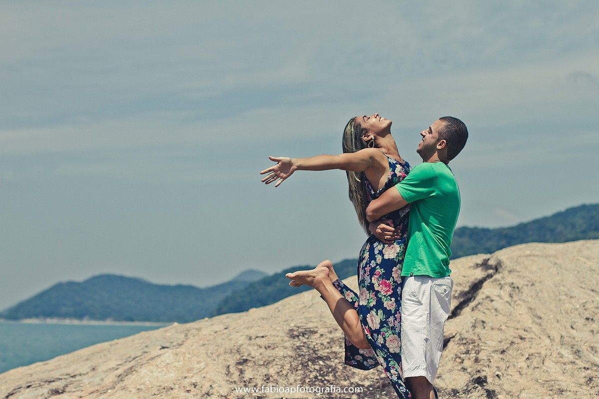 Liberdade - Praia do Iporanga - Guarujá/SP
#madrinhadecasamento #prewedding #noivinha #miniwedding #fotografiadecasamento #casamentodedia #noivasdobrasil #casamentocivil #casamento #noiva #wedding #noivas #noivas2018 #casamentos #casamento2018 #casamento