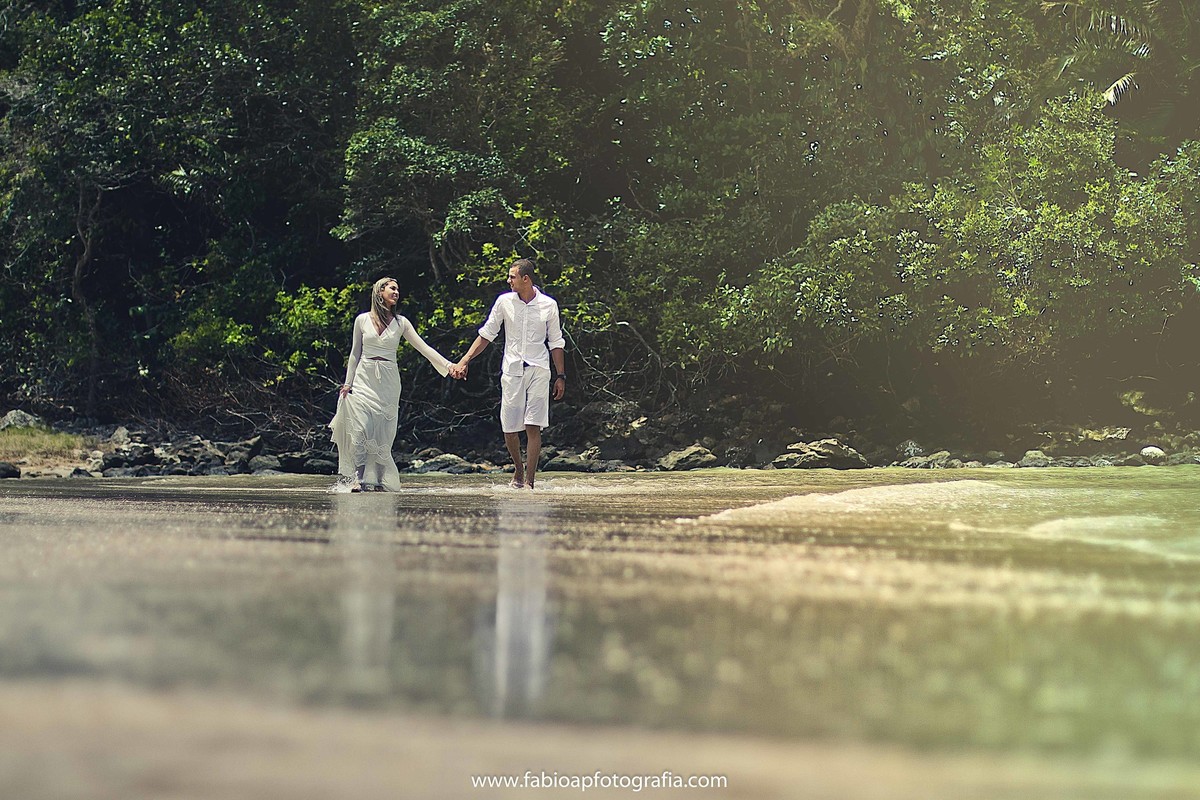 Pré Casamento - Praia do Iporanga - Guarujá/SP
#madrinhadecasamento #prewedding #noivinha #miniwedding #fotografiadecasamento #casamentodedia #noivasdobrasil #casamentocivil #casamento #noiva #wedding #noivas #noivas2018 #casamentos #casamento2018 #casar
