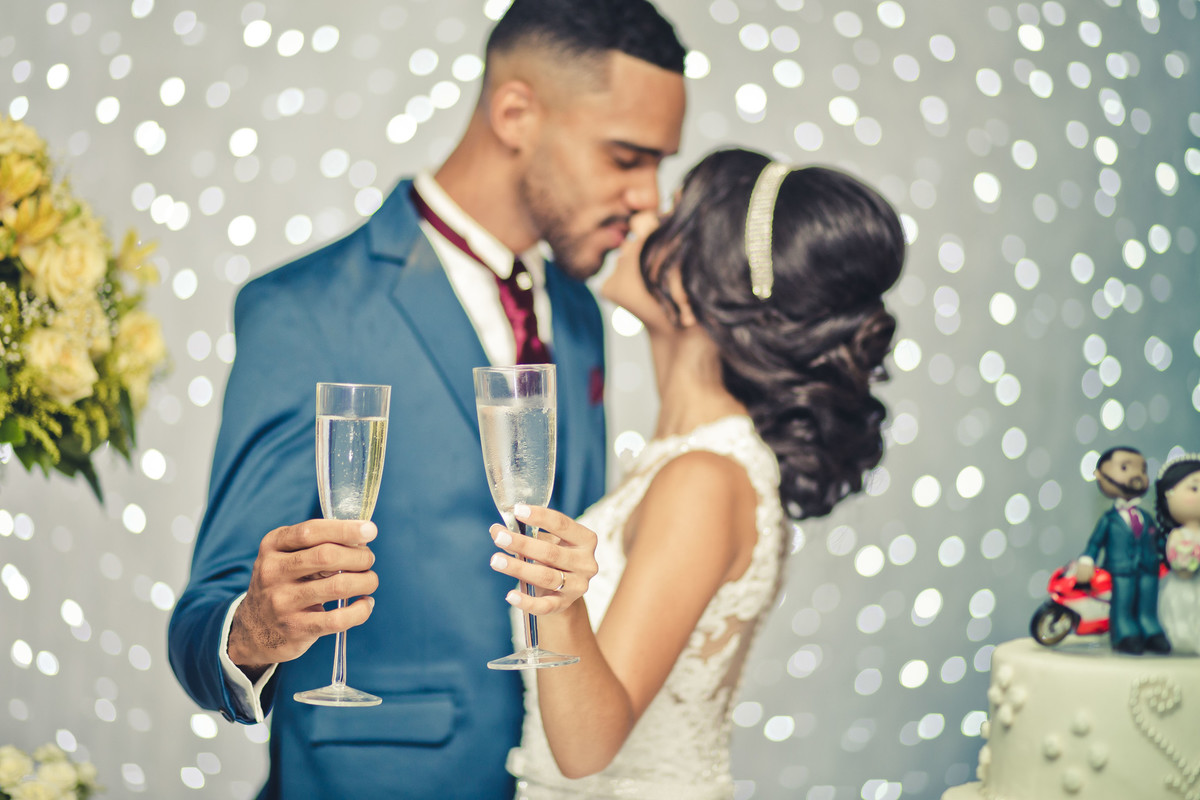 Amor - Festa - Guarujá/SP
#madrinhadecasamento #prewedding #noivinha #miniwedding #fotografiadecasamento #casamentodedia #noivasdobrasil #casamentocivil #casamento #noiva #wedding #noivas #noivas2018 #casamentos #casamento2018 #casamentonocampo #bride