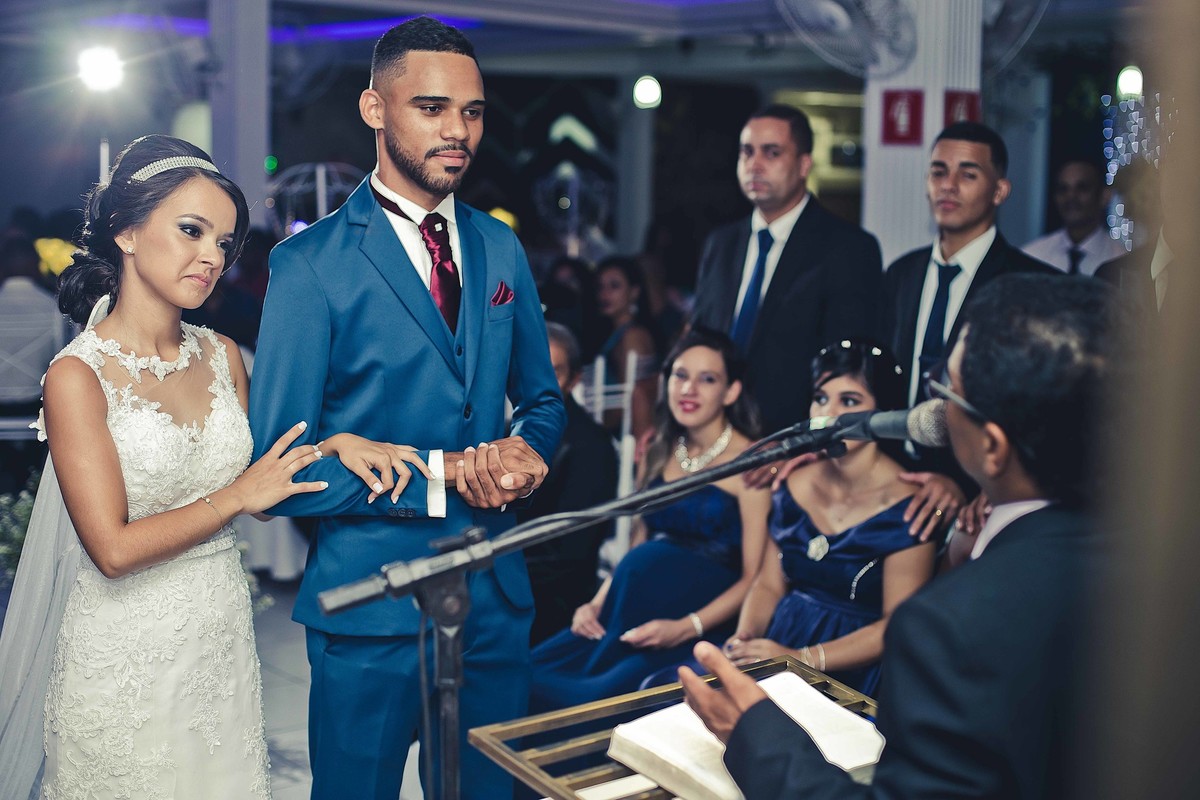 Cerimônia - Guarujá/SP
#madrinhadecasamento #prewedding #noivinha #miniwedding #fotografiadecasamento #casamentodedia #noivasdobrasil #casamentocivil #casamento #noiva #wedding #noivas #noivas2018 #casamentos #casamento2018 #casamentonocampo #bride #casar